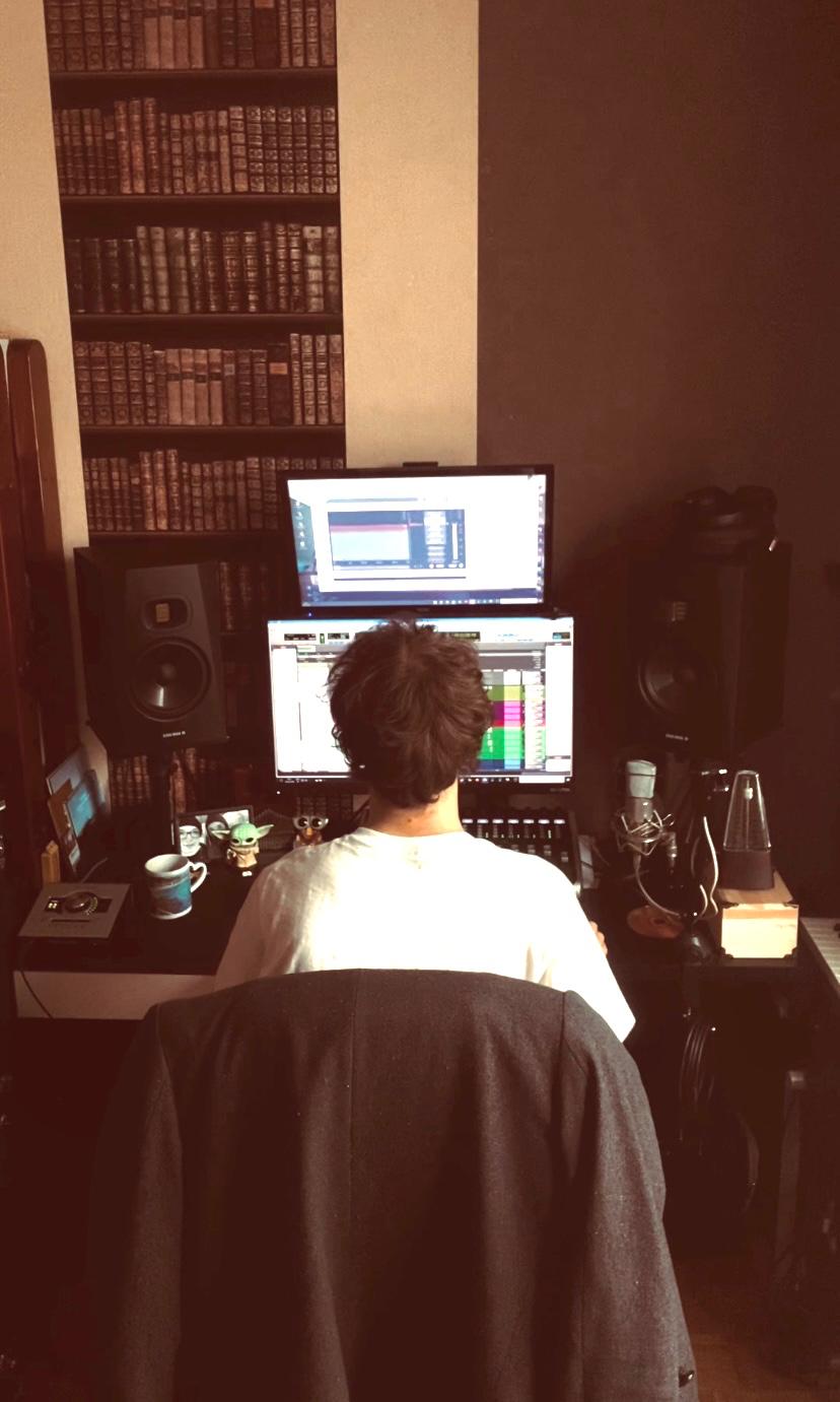 Session de mixage pour le court-métrage " Rouge, Chasseuse de bêtes"